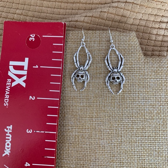 Spider skull earrings with sterling ear wires NWT - Picture 5 of 7